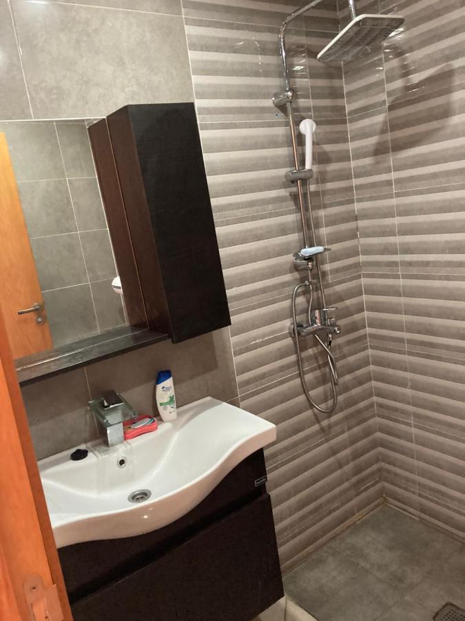 Appartement De Luxe Meuble Centre Ville เกนิตรา ภายนอก รูปภาพ