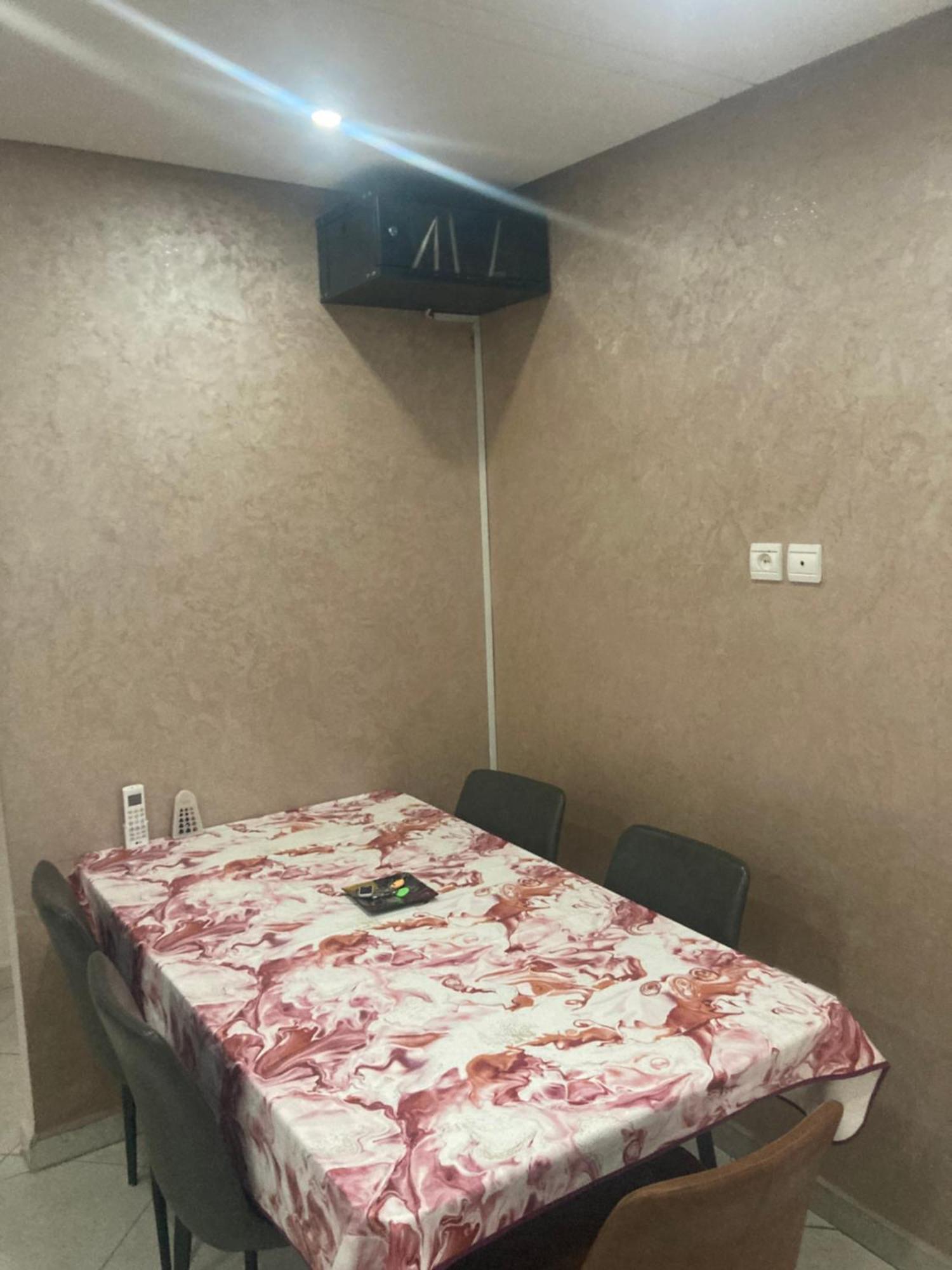 Appartement De Luxe Meuble Centre Ville เกนิตรา ภายนอก รูปภาพ